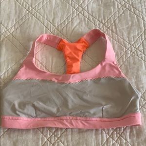 lululemon sports bra